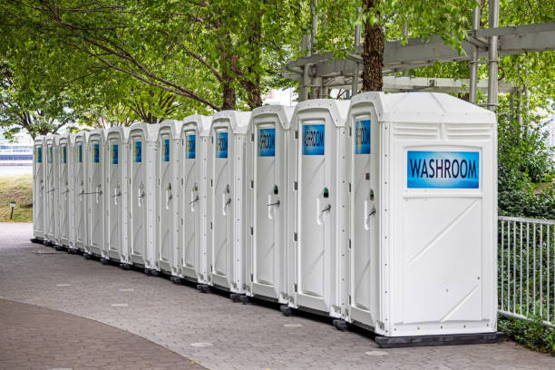 Portable Toilet Options We Offer in Moore, OK